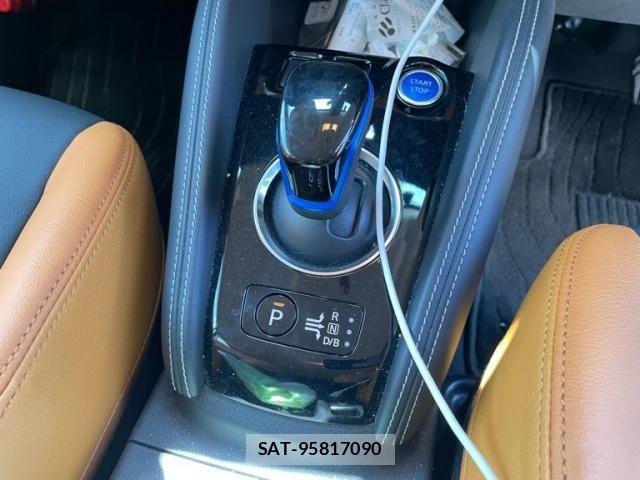 Nissan KICKS 2021-11 8354775-22