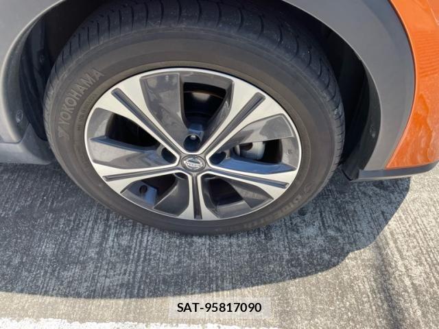 Nissan KICKS 2021-11 8354775-6