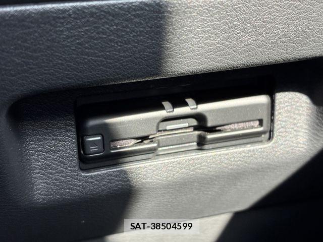 Nissan KICKS 2024-12 8354772-18