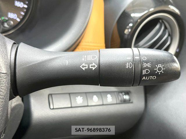 Nissan KICKS 2020-10 8354773-6