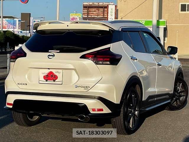 Nissan KICKS 2024-01 8354771-2