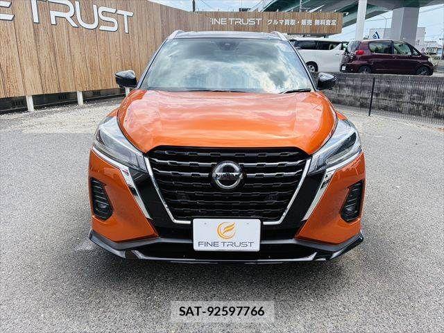 Nissan KICKS 2020-11 8366532-14