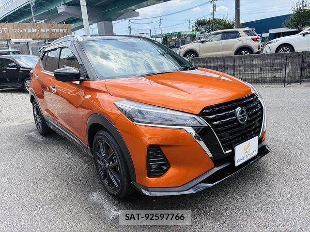 Nissan KICKS 2020-11 8366532-15