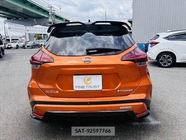 Nissan KICKS 2020-11 8366532-18