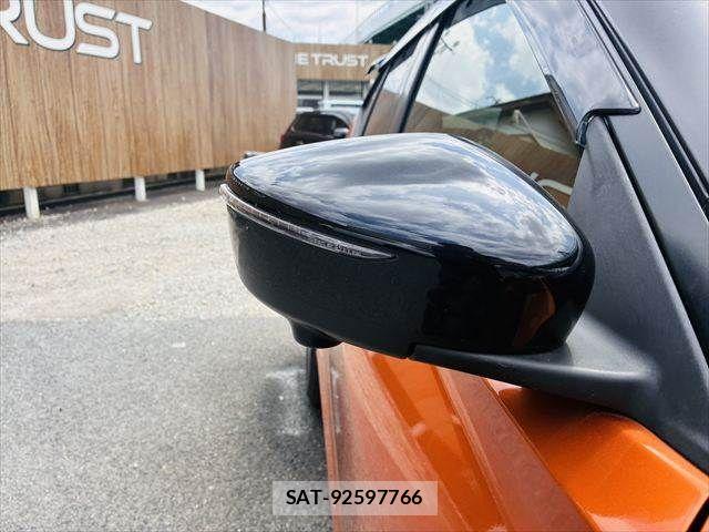 Nissan KICKS 2020-11 8366532-26