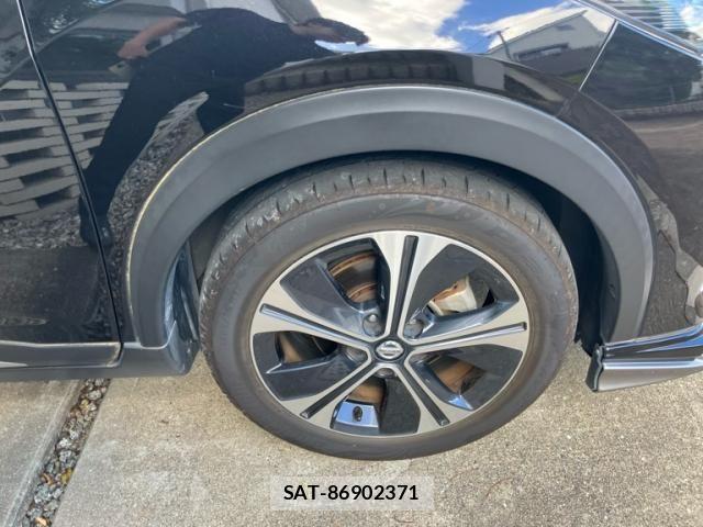 Nissan KICKS 2021-11 8366531-6