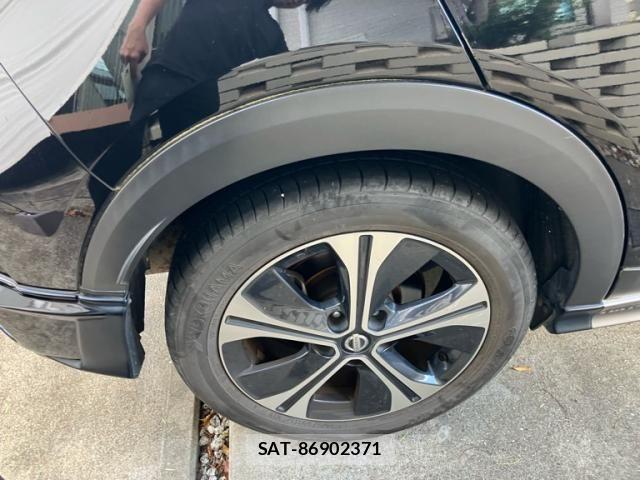 Nissan KICKS 2021-11 8366531-7