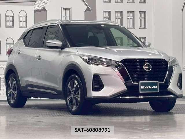 Nissan KICKS 2023-03 8366528-9