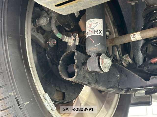 Nissan KICKS 2023-03 8366528-11
