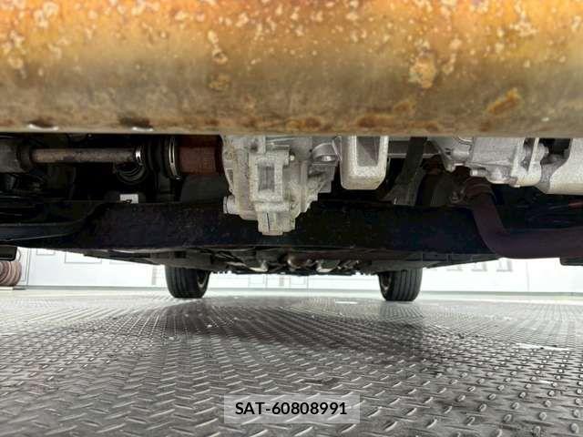 Nissan KICKS 2023-03 8366528-12