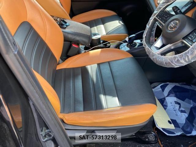 Nissan KICKS 2021-02 8366534-18