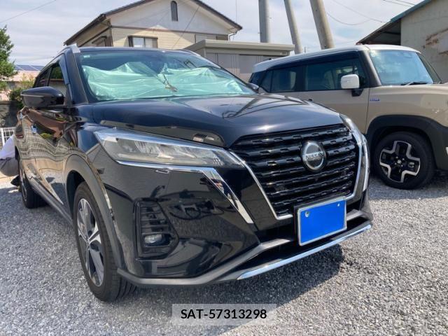 Nissan KICKS 2021-02 8366534-1
