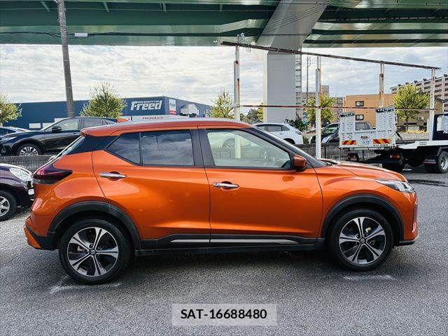 Nissan KICKS 2020-12 8413074-15
