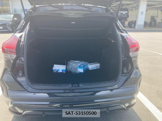 Nissan KICKS 2022-02 8413067-10