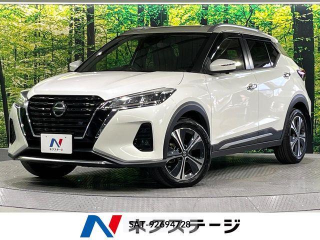 Nissan KICKS 2021-10 8457745-0