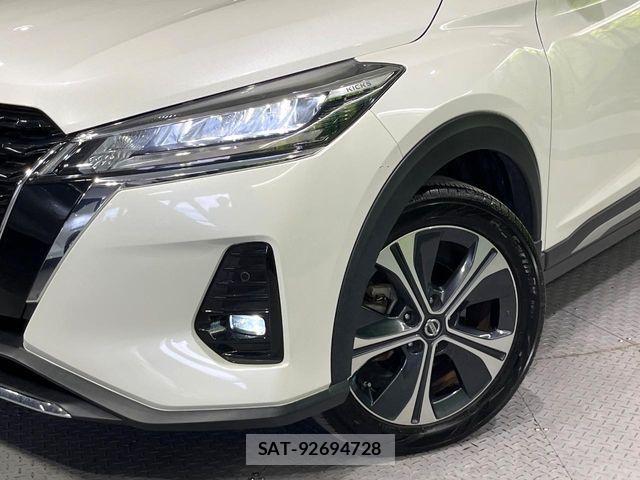 Nissan KICKS 2021-10 8457745-11