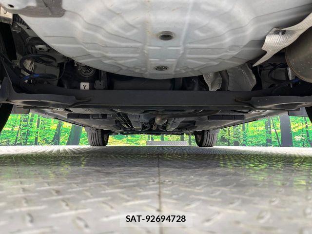 Nissan KICKS 2021-10 8457745-18