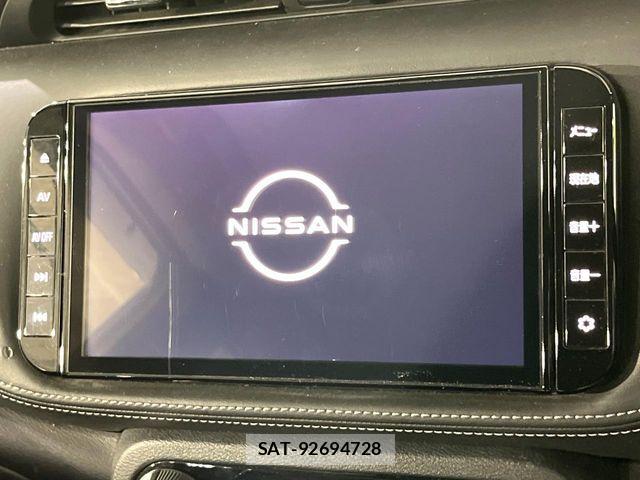Nissan KICKS 2021-10 8457745-3