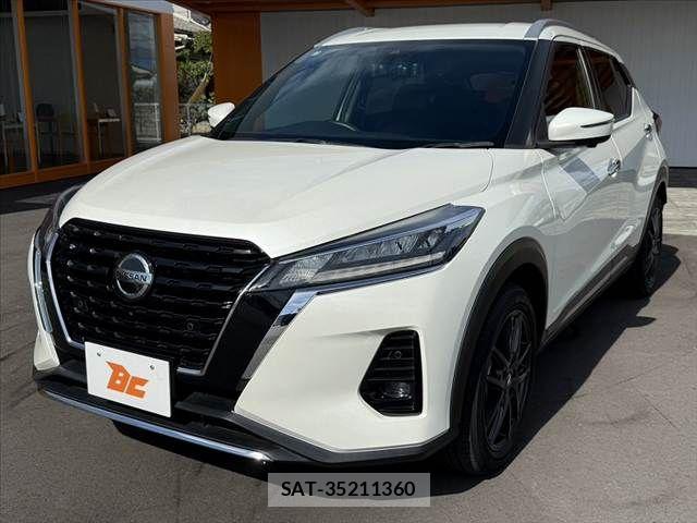 Nissan KICKS 2020-11 8457746-9