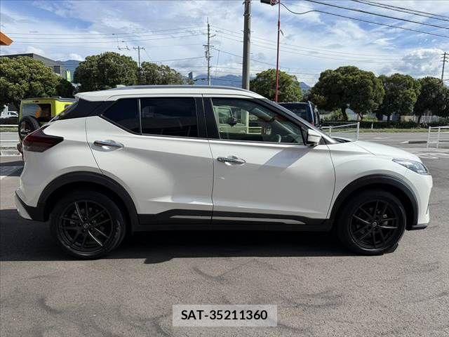 Nissan KICKS 2020-11 8457746-10