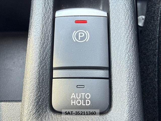 Nissan KICKS 2020-11 8457746-29