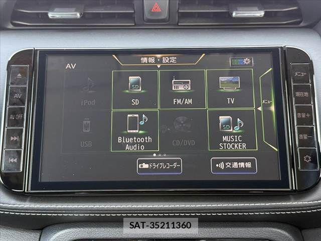 Nissan KICKS 2020-11 8457746-4