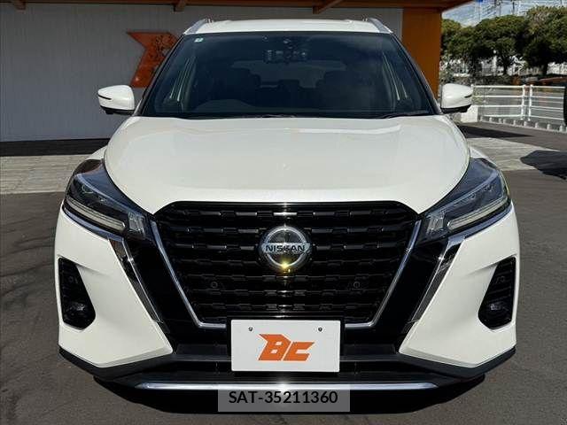 Nissan KICKS 2020-11 8457746-8