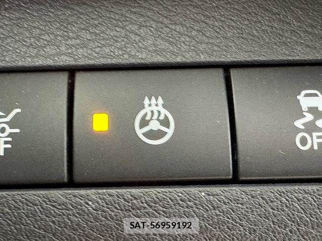 Nissan KICKS 2023-03 8485564-9