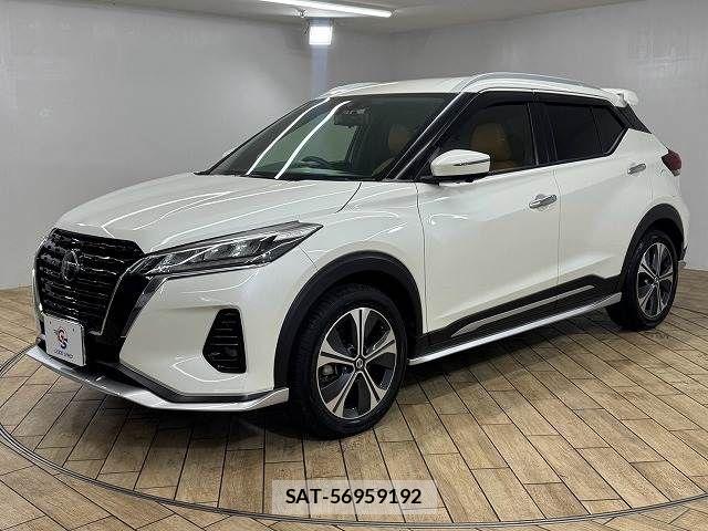 Nissan KICKS 2023-03 8485564-14