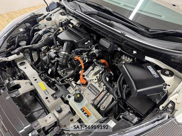 Nissan KICKS 2023-03 8485564-17