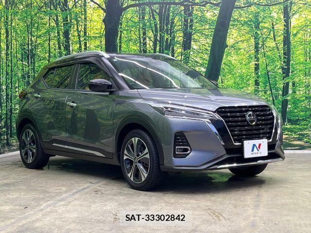 Nissan KICKS 2020-12 8525404-15