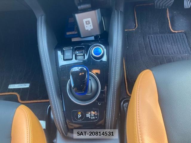 Nissan KICKS 2021-11 8562305-16