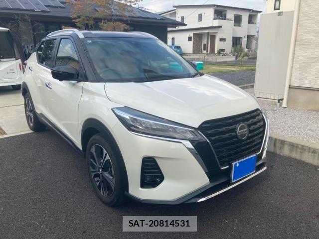 Nissan KICKS 2021-11 8562305-1
