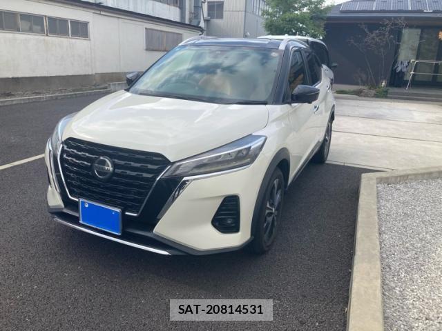 Nissan KICKS 2021-11 8562305-2