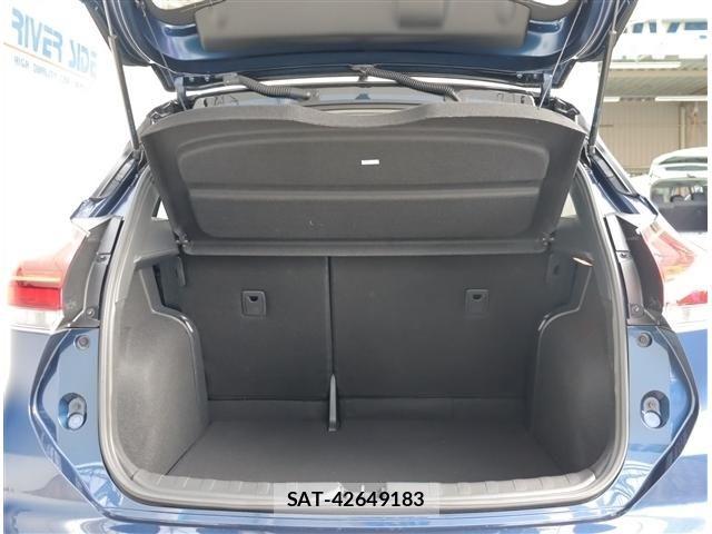 Nissan KICKS 2022-09 8659715-6