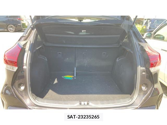 Nissan KICKS 2022-02 8659725-9