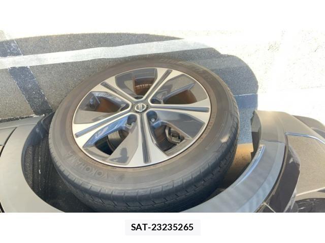 Nissan KICKS 2022-02 8659725-12