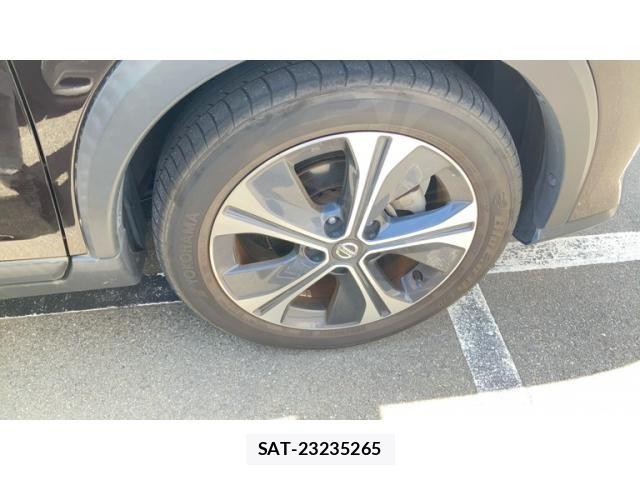 Nissan KICKS 2022-02 8659725-13