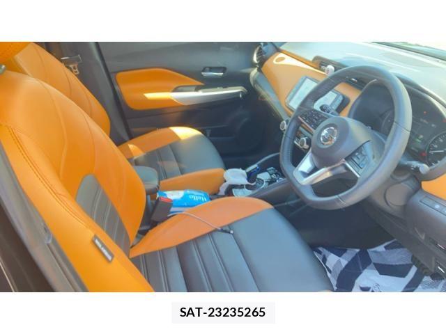 Nissan KICKS 2022-02 8659725-16
