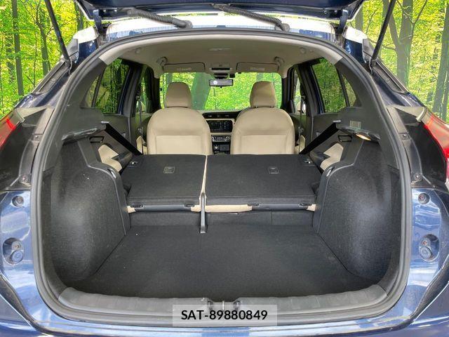 Nissan KICKS 2023-10 8685784-9