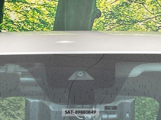 Nissan KICKS 2023-10 8685784-4