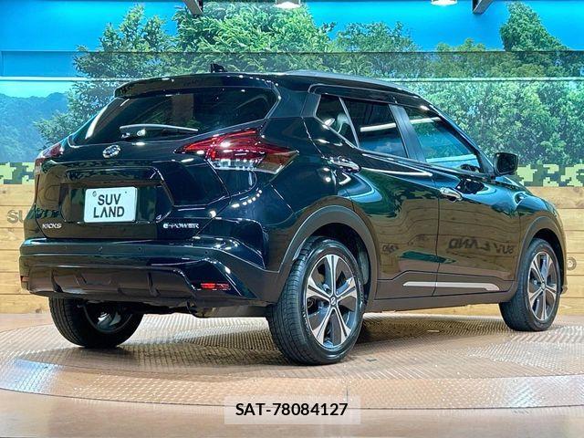 Nissan KICKS 2022-10 8743073-16