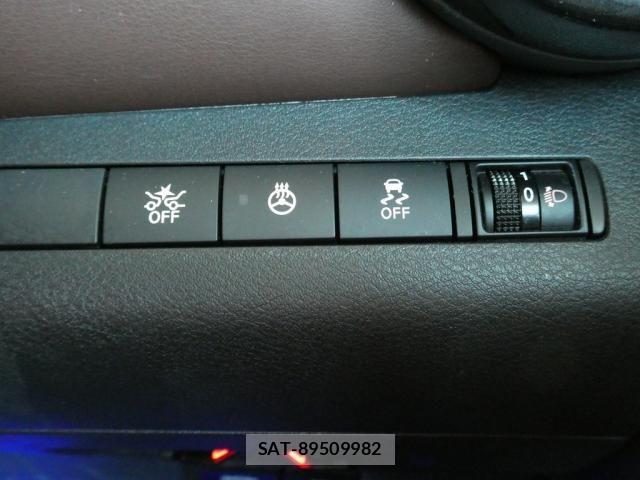 Nissan KICKS 2023-01 8743072-16