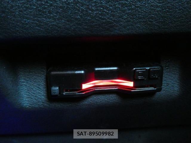Nissan KICKS 2023-01 8743072-17