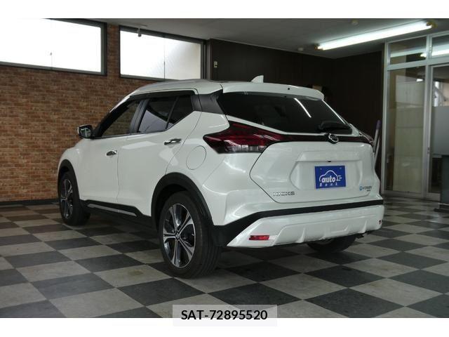 Nissan KICKS 2023-11 8743071-1