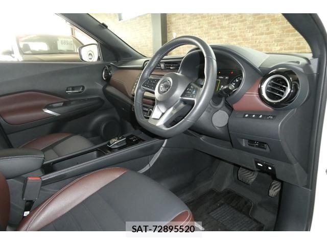 Nissan KICKS 2023-11 8743071-3