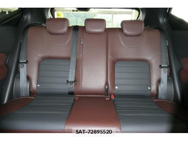 Nissan KICKS 2023-11 8743071-7