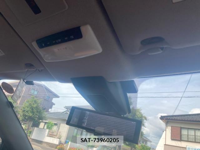 Nissan KICKS 2021-11 8796338-26