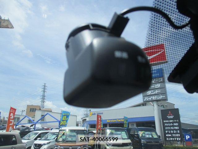 Nissan KICKS 2020-10 8796334-17