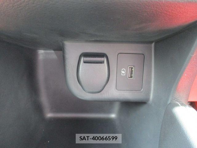 Nissan KICKS 2020-10 8796334-19